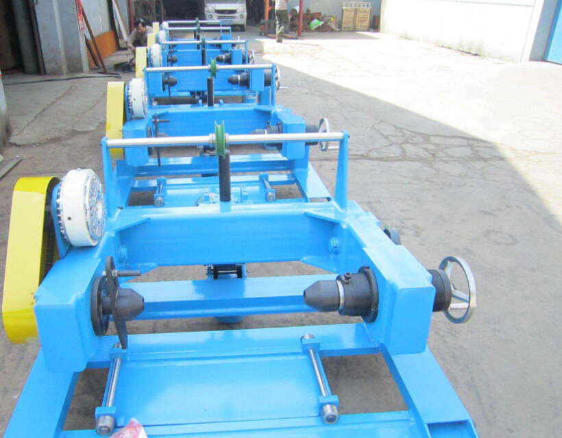 電線電纜押出機(jī) 電線電纜押出機(jī)